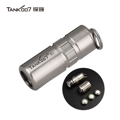 Tank007探客廠(chǎng)家直銷(xiāo)純鈦E15超亮led迷你小手電筒 超便攜小手電可定制批發(fā)